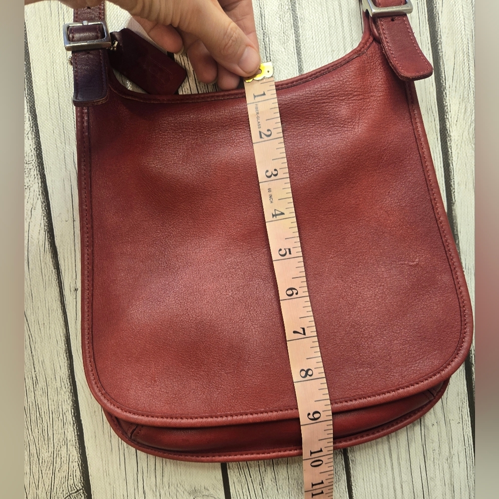 Coach Vintage RED Slim Saddle Flap Cross Body Leather Bag PurseStyle 9135 - Picture 4 of 12